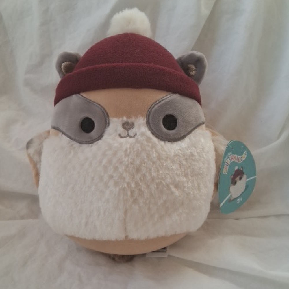 Squishmallows 8" Ziv The Beaver with Burgundy Hat, NWT